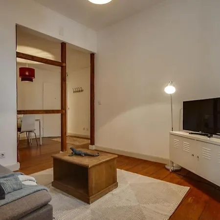 Lägenhet Rustic Airy 1 Bedroom In The River Side *