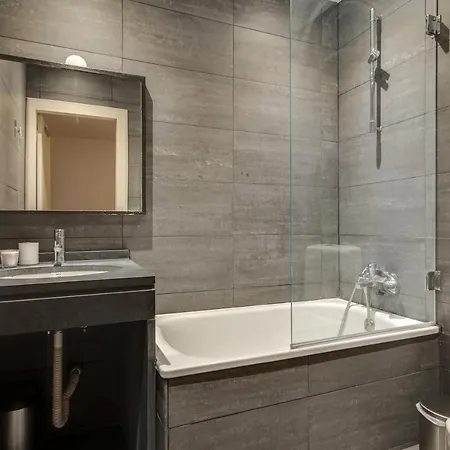 Rustic Airy 1 Bedroom In The River Side * Lisboa